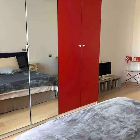 Glamour In The Lejlighed *